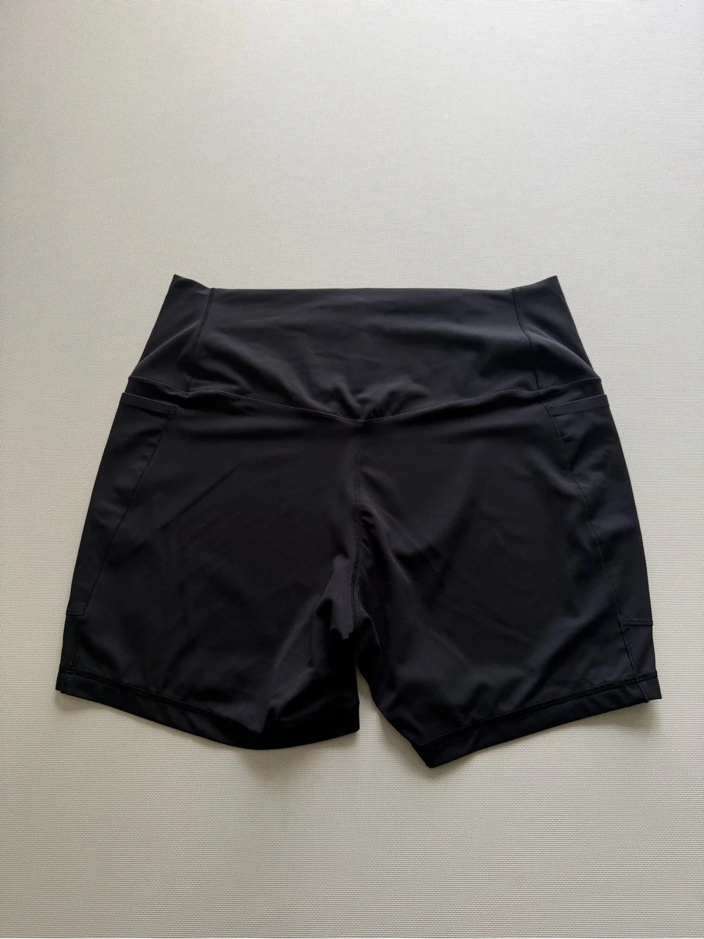 Uniqlo Black Women's High-Rise Bike Shorts